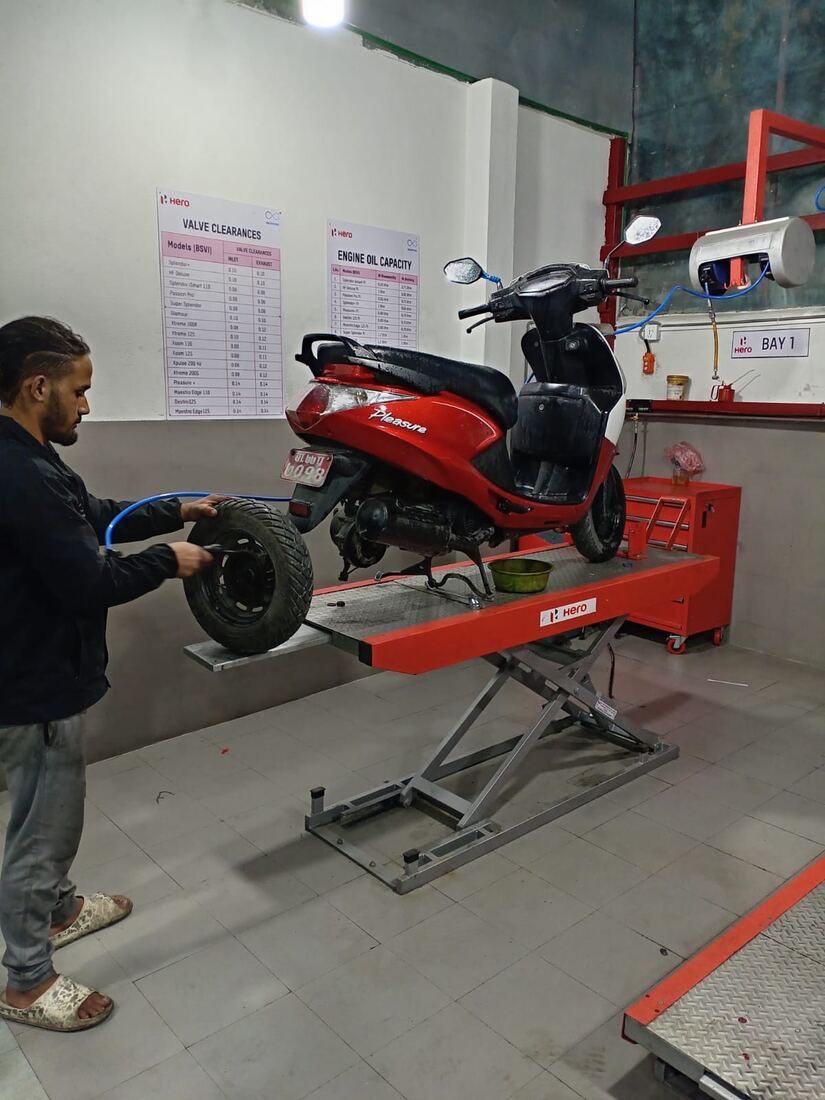 General servicing bay
